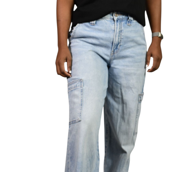 American Eagle High Waist Baggy Jeans Blue Wide Cargo Light Wash Cotton Blend 0 - Picture 13 of 16